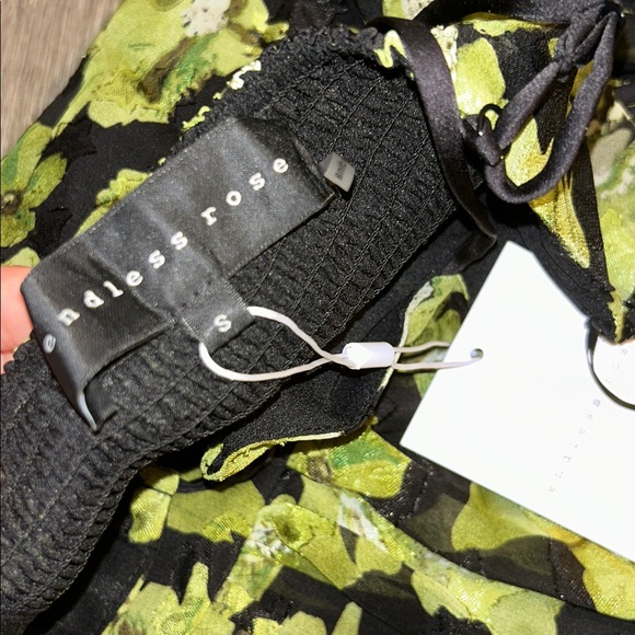 Endless Rose Cut-Out Midi Dress - Picture 10 of 14